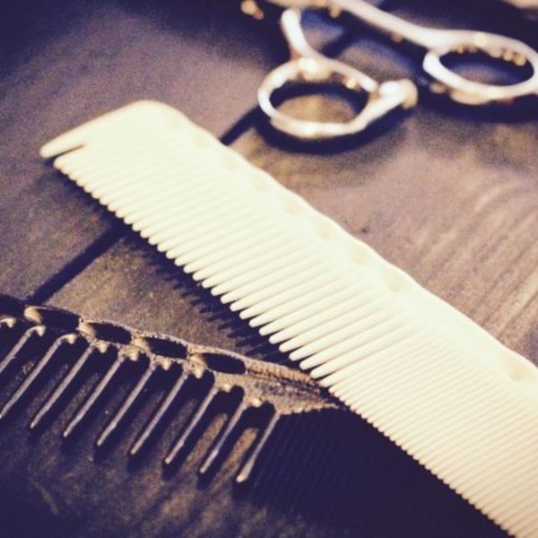 君津市の当理美容院の店長カットは上手だと評判です。