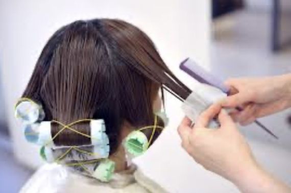 パーマが上手いと評判の良い君津木更津市の床屋エンゼルヘアサロン