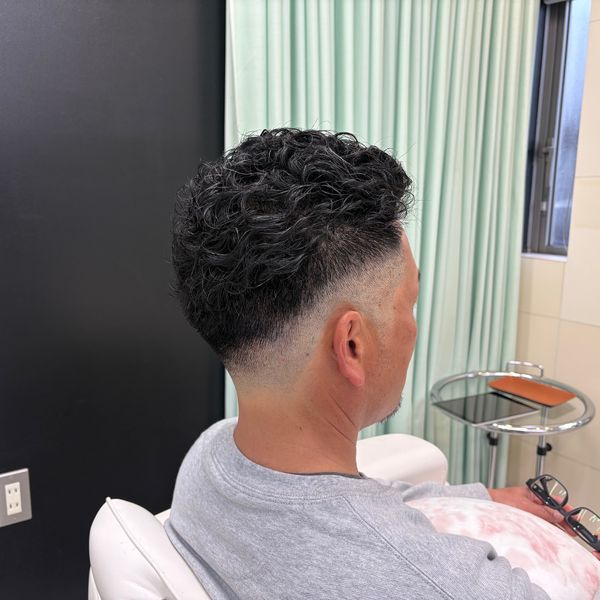 スキンフェードとメンズパーマが上手いと評判が良い君津木更津市のエンゼルヘアサロン