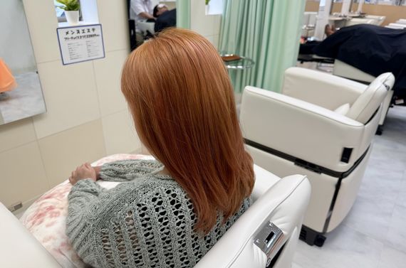 ハイブリーチ無しで作る透明感カラーは君津市・木更津市の理美容室エンゼルヘアサロンがおすすめと人気です